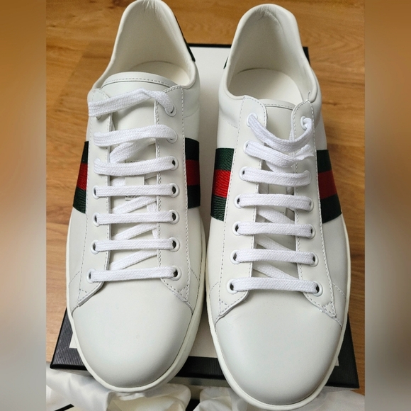 **SOLD **Gucci Ace Sneakers  Gucci Size 10 - Picture 3 of 12